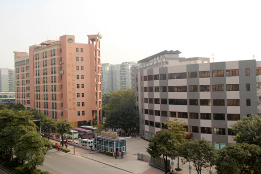 校园景观-广州市高级技工学校_广州市技师学院(唯一